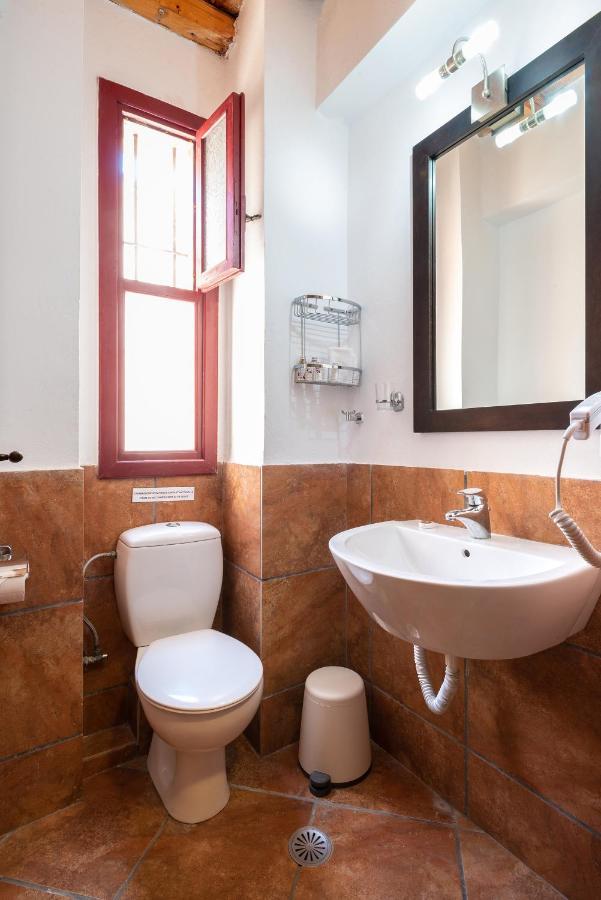 Lively Lofts By The Varos Residences Экстерьер фото